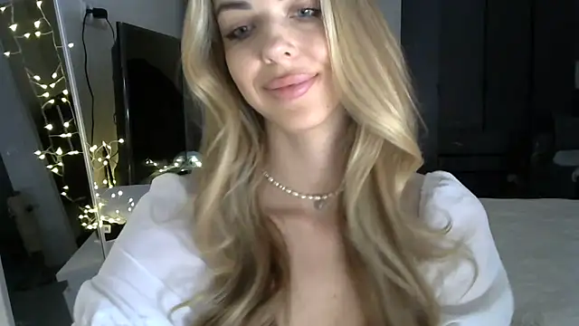 دردشة LizaSweetyq الجنسية المباشرة