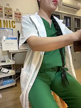 Clinic_Sexy Adlı Modelin Web Kamerası Şovu