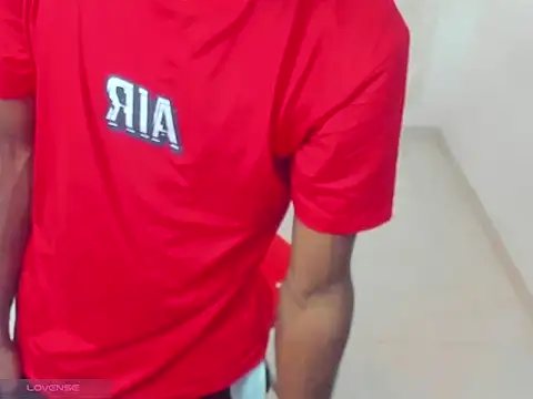 Show Webcam de BenhtenBlack25