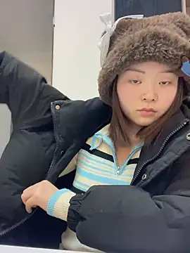 DMG-41: вебкам-шоу