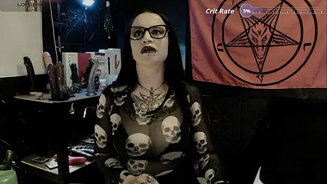 Chat +18 de Evil_Queen_666 ao vivo