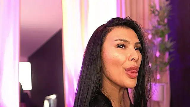 Онлайн чат XXX firesbomb777