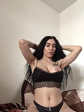 SiennaLuna: онлайн-секс-чат