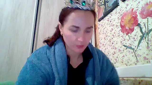 MilfALENKA: онлайн-секс-чат