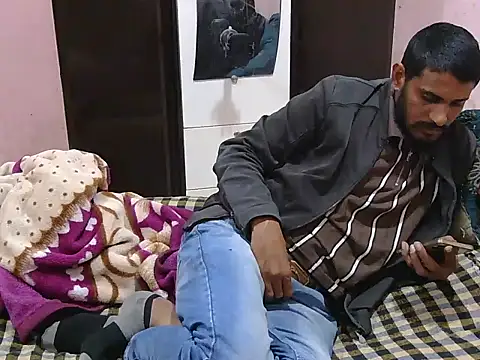 HotXKrish: απευθείας συνομιλία ΧΧΧ