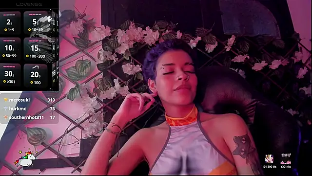 دردشة Anny_Kiitty الجنسية المباشرة