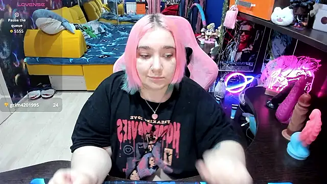 Softie_Sofy's Live XXX Chat