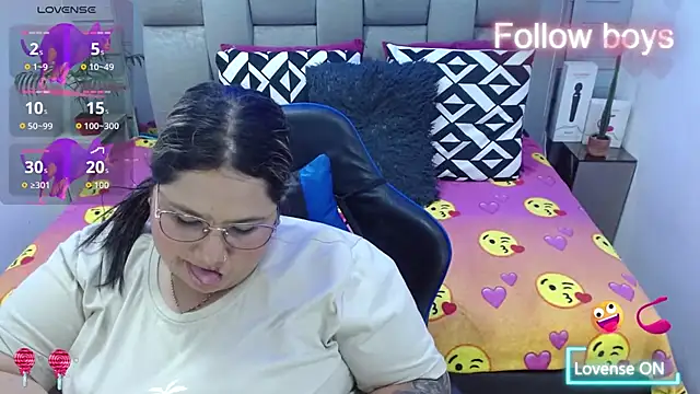 Živý XXX chat evelin_zaens