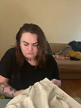 Chat +18 de HeyBABYGIRL ao vivo