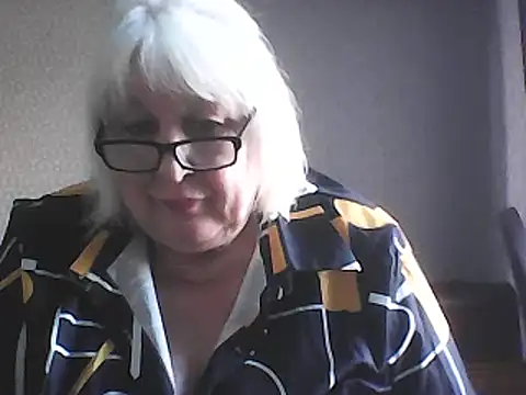 Alexia64231 – Naživo XXX chat