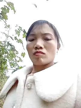 Chat +18 de ngan-cute ao vivo