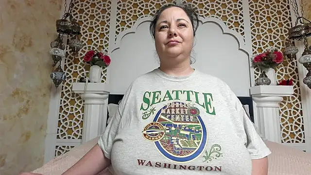 AleshaArabian's Live XXX Chat