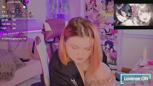 Chat +18 de Unholy_Lady ao vivo