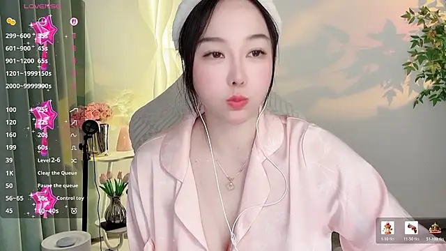 Chat +18 de Liz-nn ao vivo