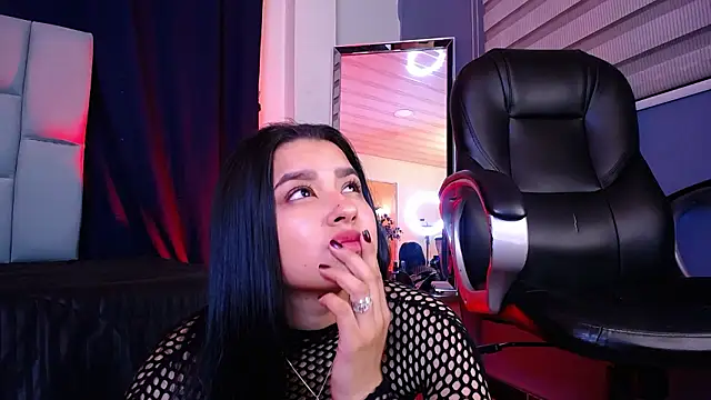 Emilyy05_'s Live XXX Chat