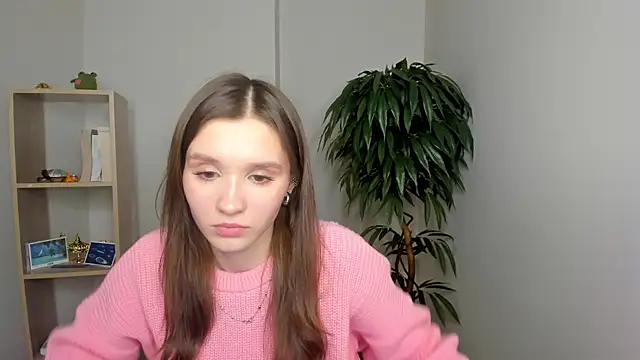 Chat +18 de ElliPulford ao vivo