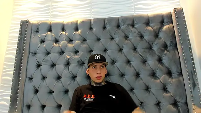 DANTE_ARMSTRONG's Webcam Show