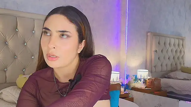 nini_love01's Live XXX Chat