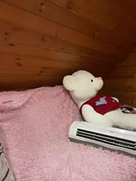 Živý XXX chat HoTMiA666