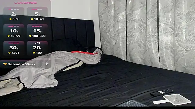 Chat +18 de Valkiria_09 ao vivo