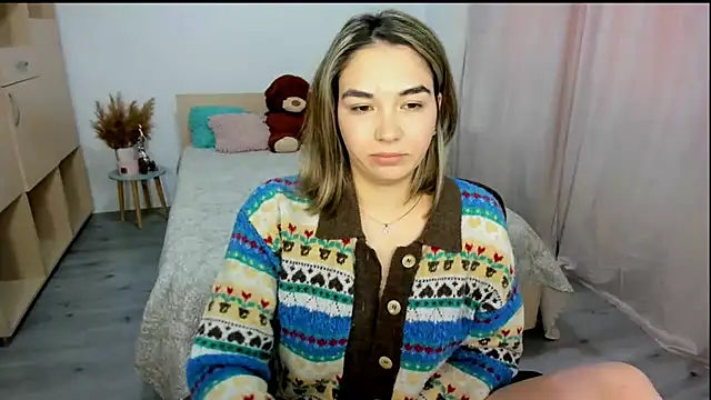 AlexaJuly: απευθείας συνομιλία ΧΧΧ