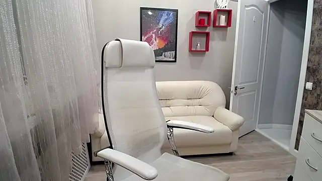 Milla_Cutie18 即時 XXX 聊天