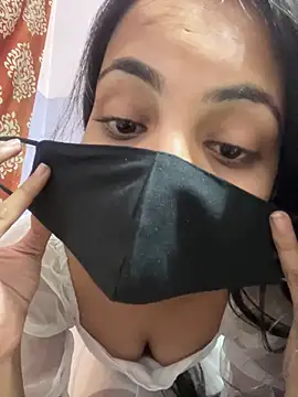 Sandhya_77's Live XXX Chat