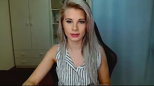 Czat XXX na żywo – KristineGlow