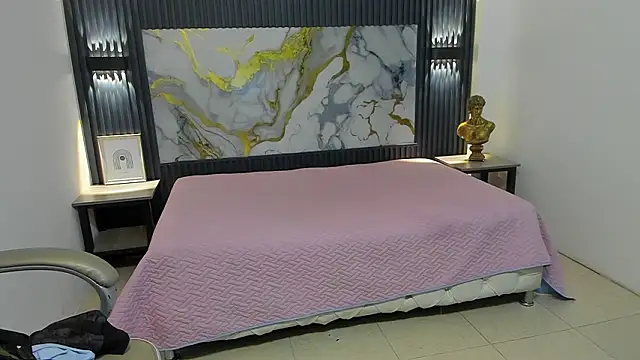 แชท XXX สดของ TaylerMiles