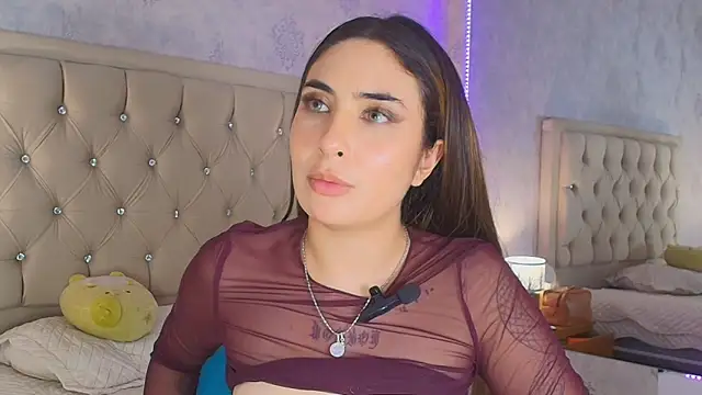 nini_love01's Live XXX Chat