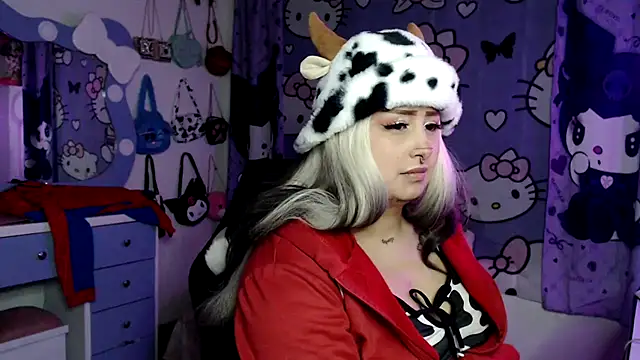 Chat XXX en directo de lussyevans24