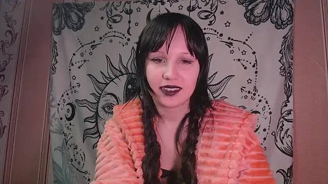 Chat XXX en directo de Thighswithspikes