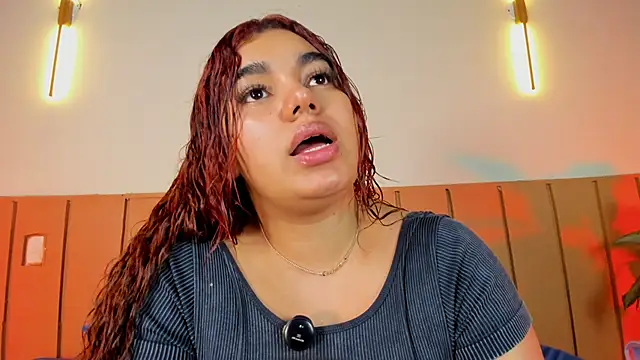 Anny_arango1 Adlı Modelin Canlı XXX Sohbeti