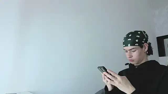 nova_salvatore Live XXX Chat