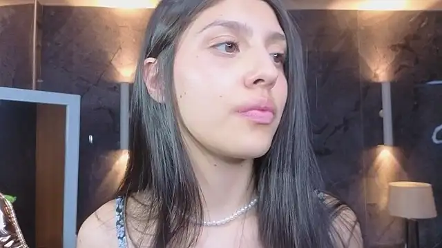 skarleth_b_ – Naživo XXX chat