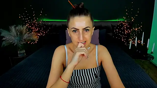 Rebecca_Diamond's Live XXX Chat