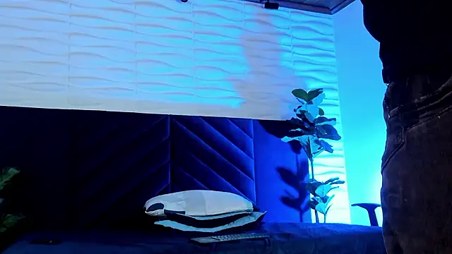 Czat XXX na żywo – Dustin_Sonne