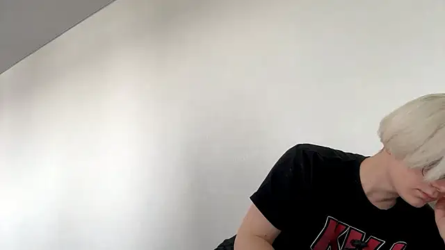 Živý XXX chat EhtelBiondi