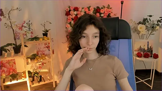 EmmanuellBrown 现场XXX聊天