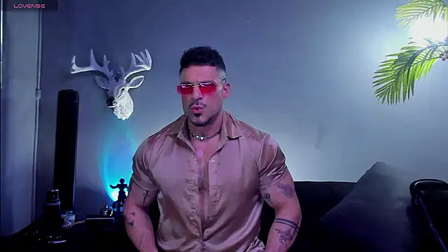 dennis_cox1's Live XXX Chat