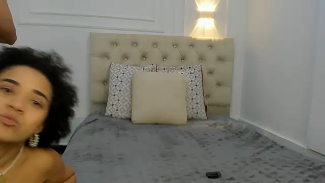 charlotte_dante212 Chat XXX live