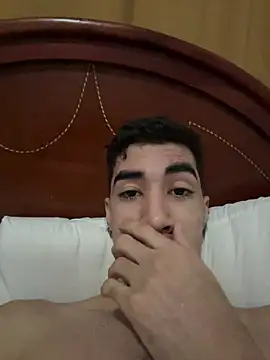 stev_sexyboy's Webcam Show