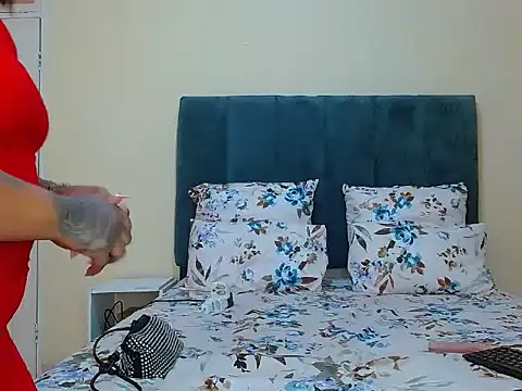 curvycloe1's Live XXX Chat