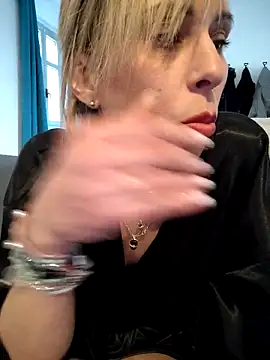 Chat +18 de Savage_83 ao vivo