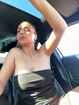 Chat +18 de KimKelly13 ao vivo