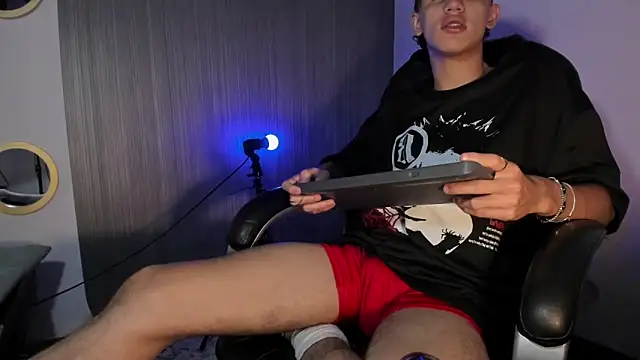 Chat XXX en directo de _realwav