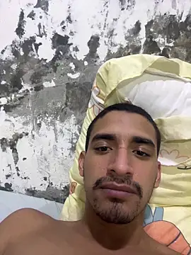 Chat +18 de ikaro21 ao vivo