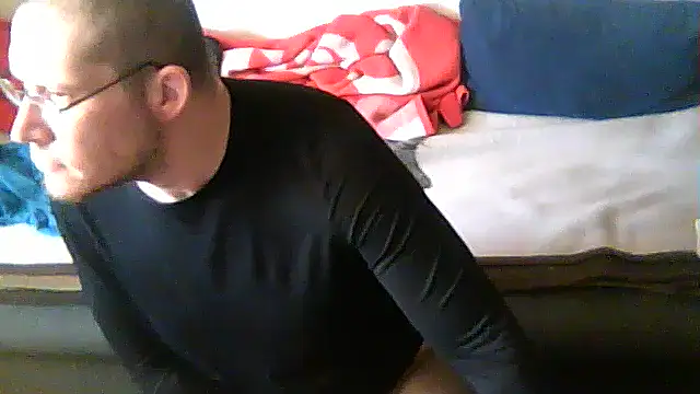 schmidtler35's Live XXX Chat