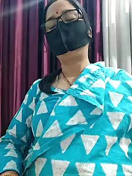 Aishwaryaa_69のウェブカメラショー