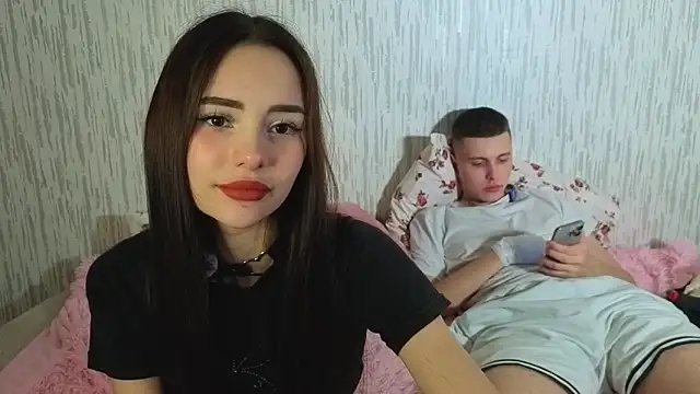 แชท XXX สดของ DenisSofiaa